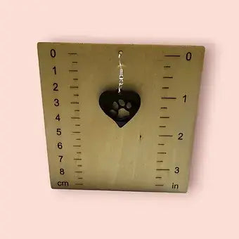 Heart with dog paw inside image 0